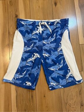 Vintage Wild Planet Men's Blue Shark-Print Swim Trunks with White Side Panels